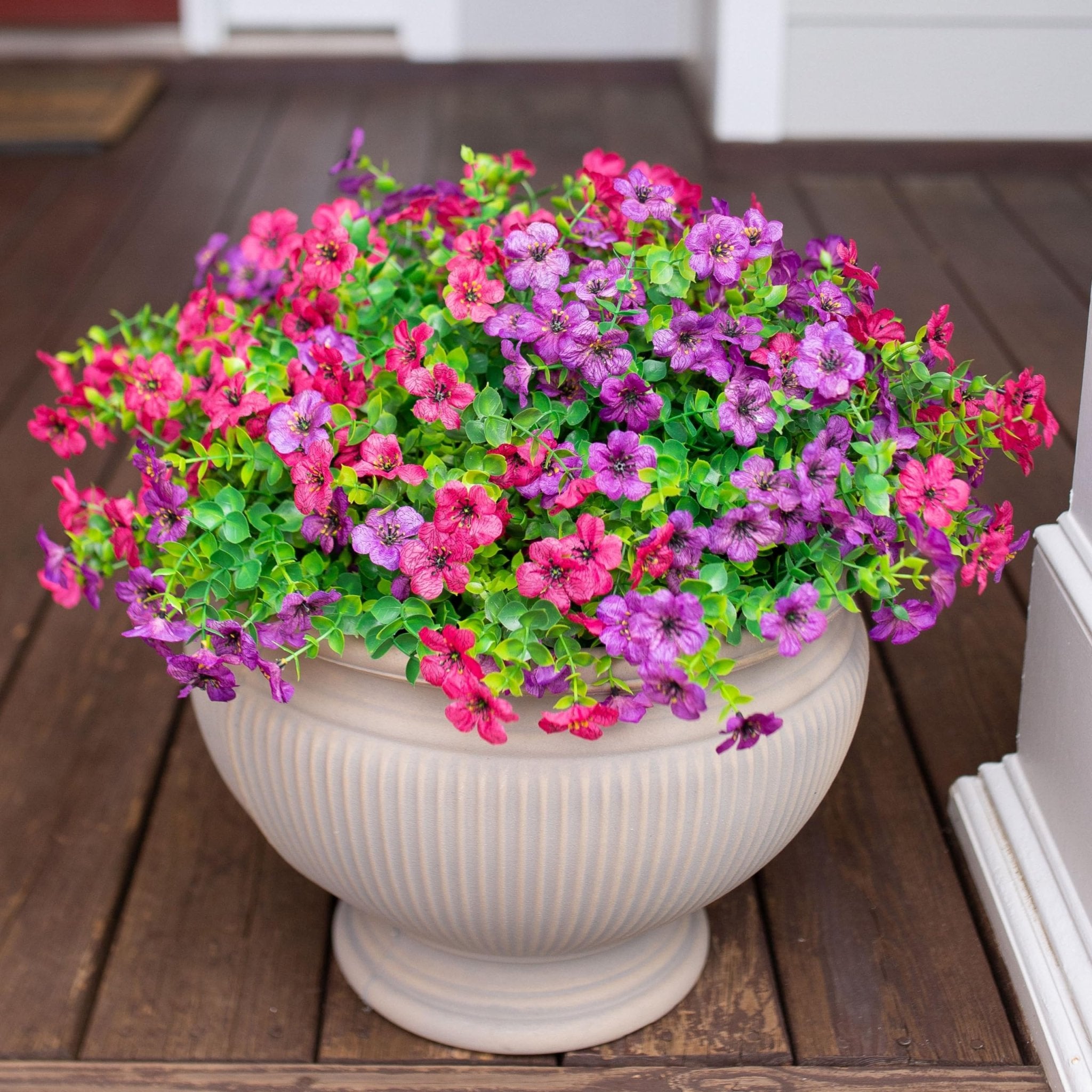 14" Silk Daisy with Eucalyptus 12 Bundles- Purple Pink - HyeFlora